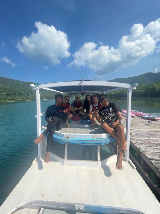 Floating Paradise Каримунджава Экстерьер фото