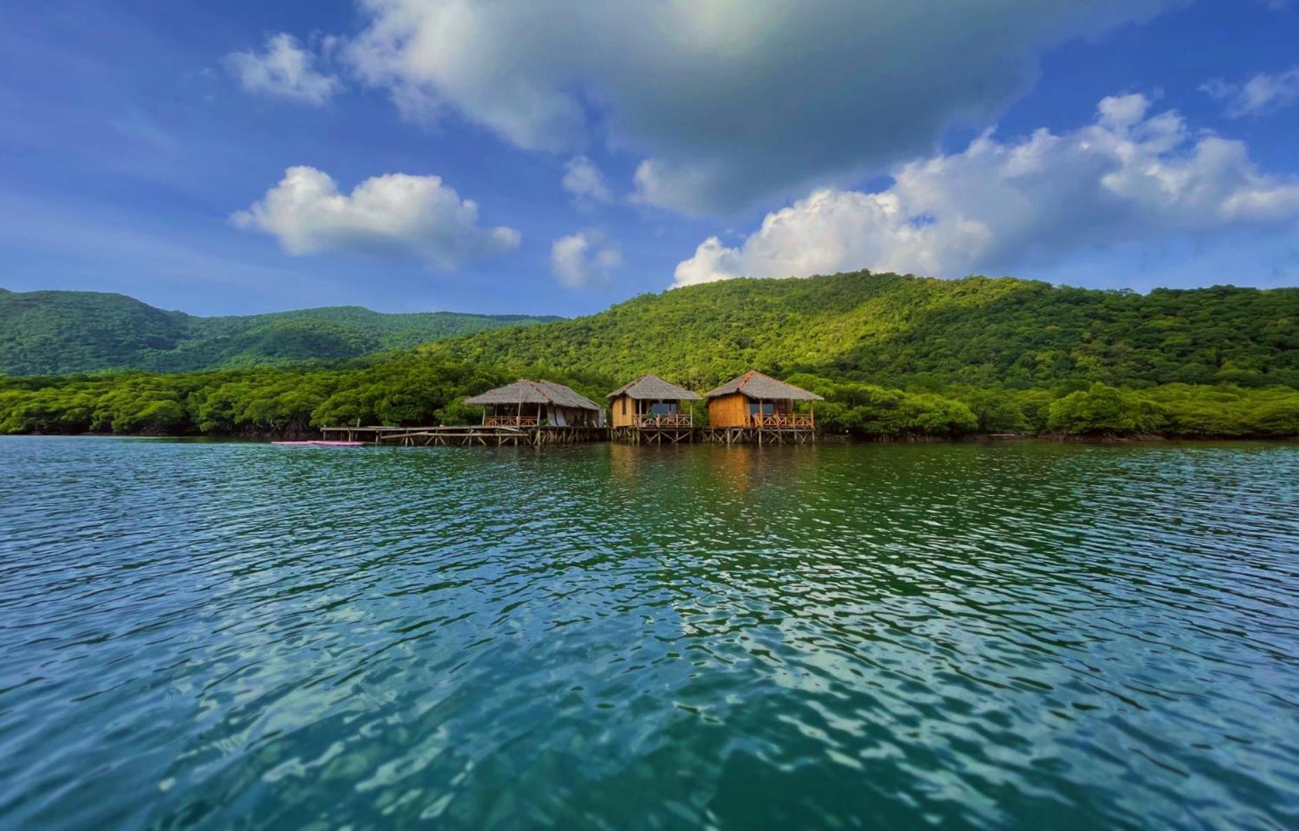Floating Paradise Каримунджава Экстерьер фото