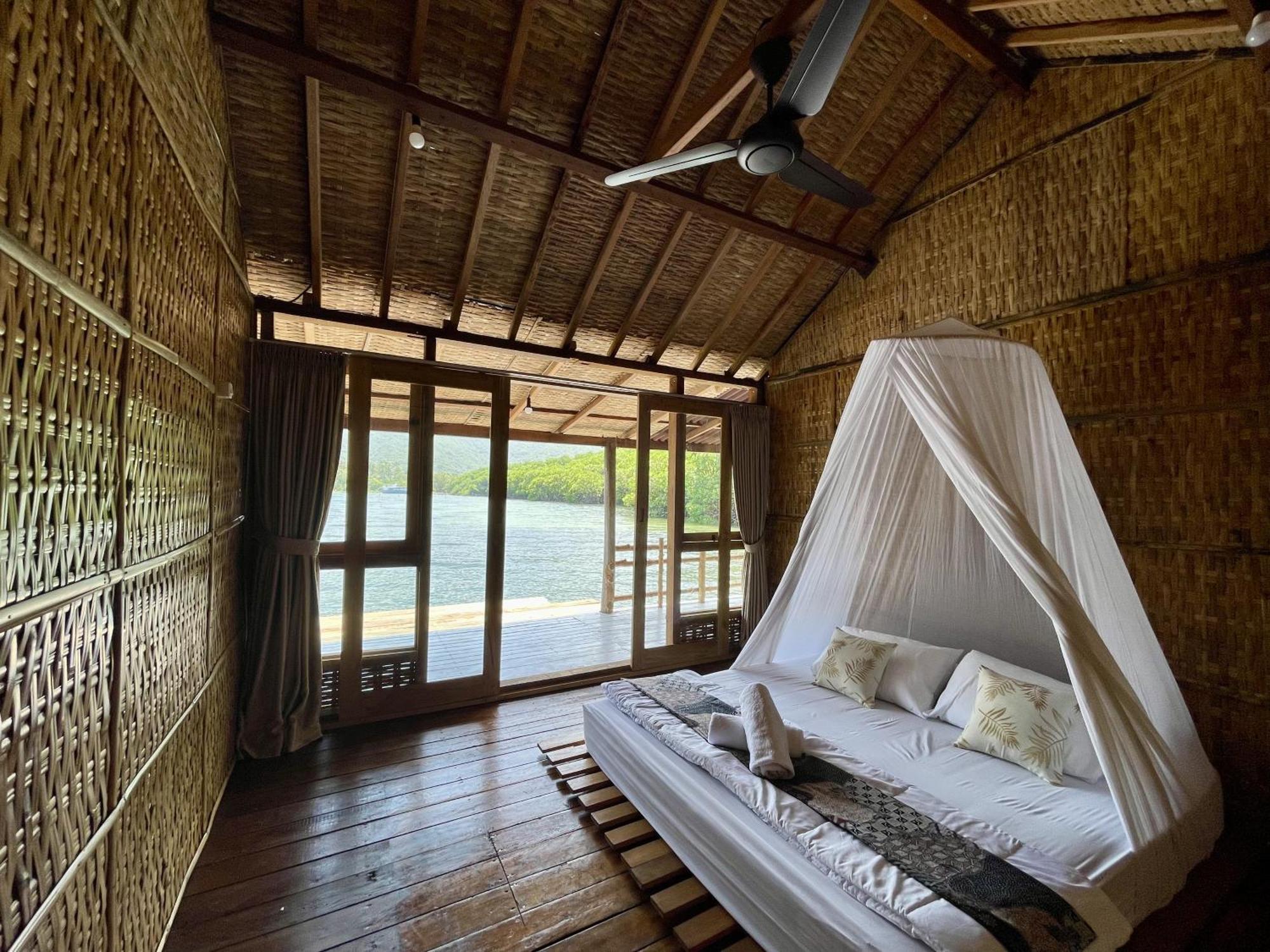 Floating Paradise Каримунджава Экстерьер фото